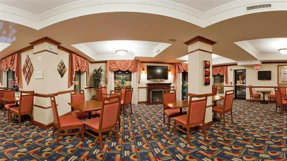 Holiday Inn Express Hotel & Suites Easton By Ihg Exterior foto