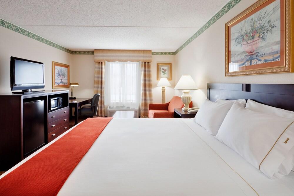 Holiday Inn Express Hotel & Suites Easton By Ihg Exterior foto