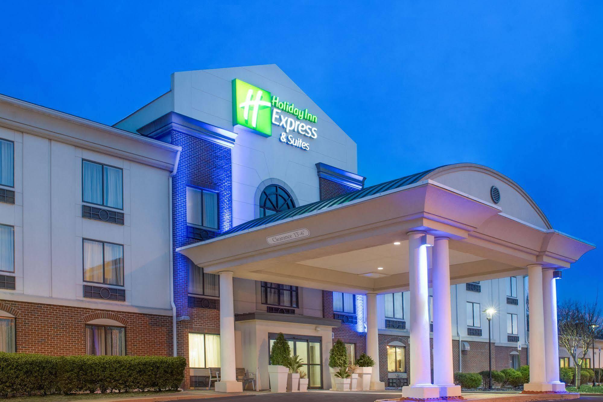 Holiday Inn Express Hotel & Suites Easton By Ihg Exterior foto